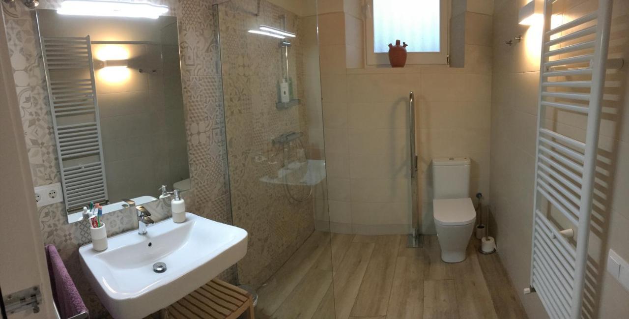Вилла Torre De Codinac Sant Pere de Torello Экстерьер фото